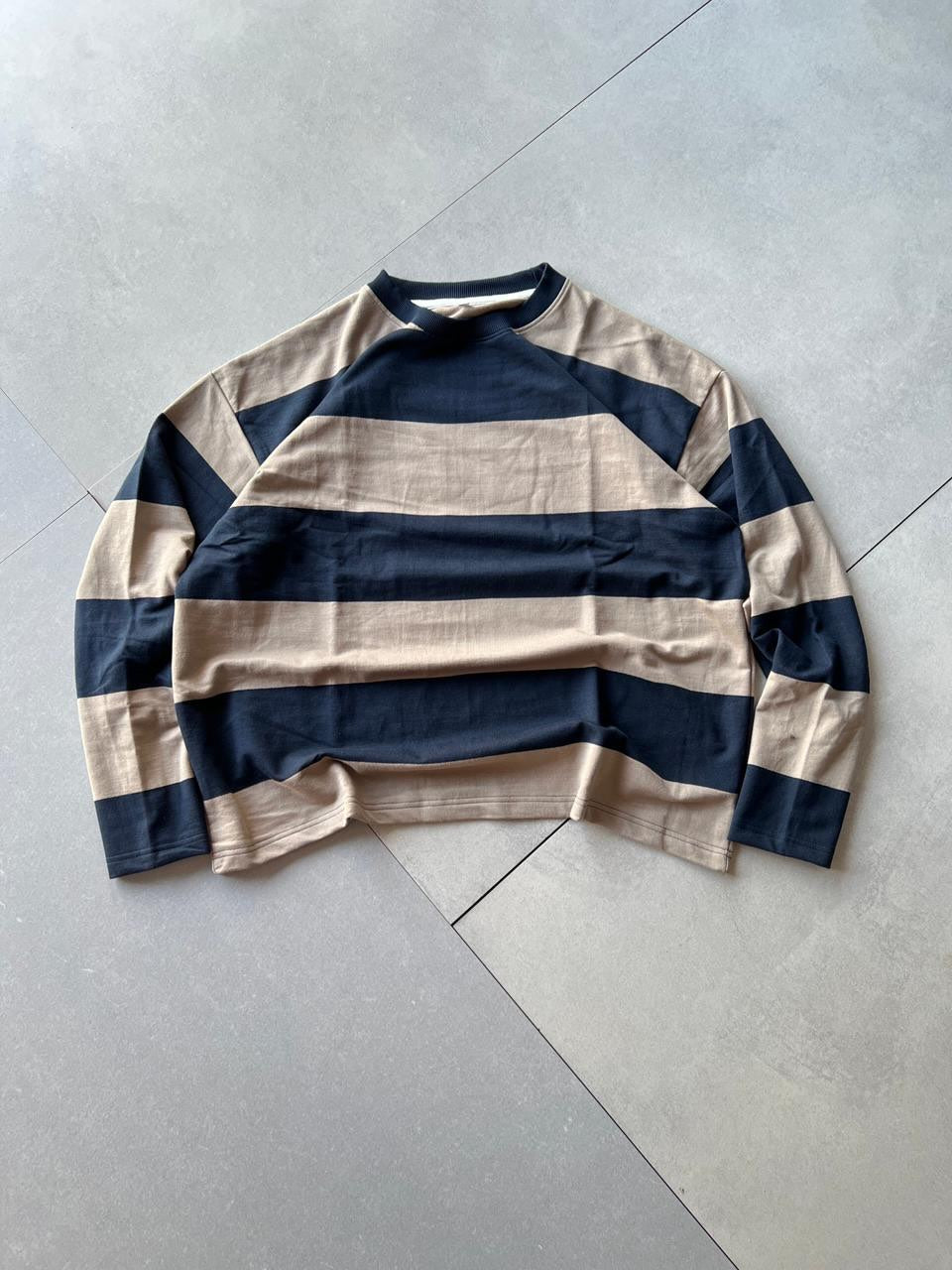striped t-shirt